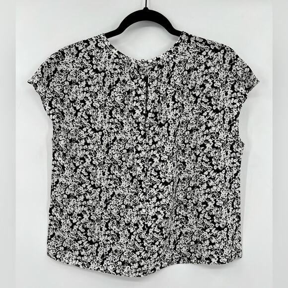 🆕 NWT Everlane The Gathered Neck Top Blouse Floral Flower Capped Sleeve Sz XXS - Picture 7 of 16